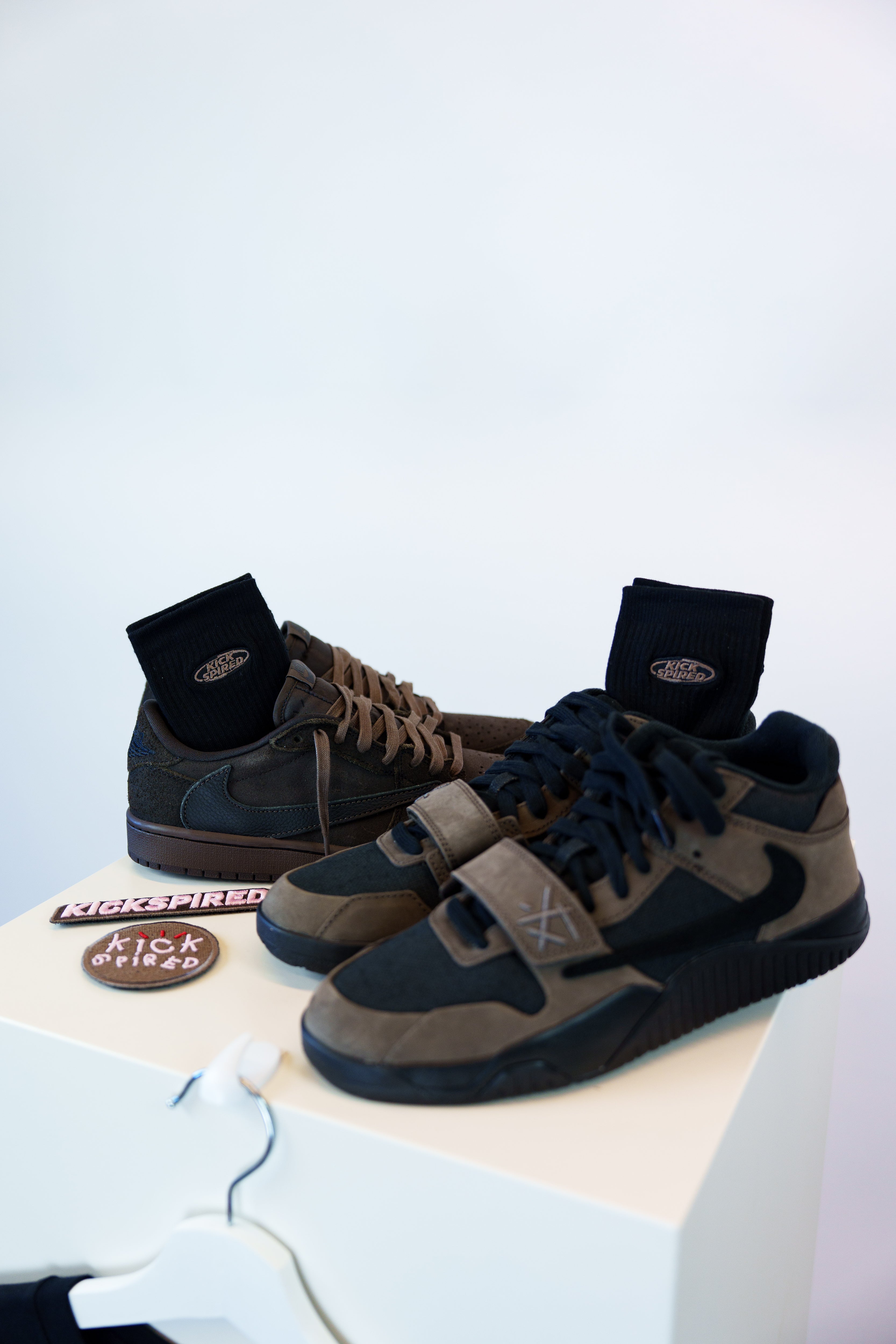 FULL PACK WITH SNEAKERS - DARK MOCHA/VELVET BROWN Kickspired