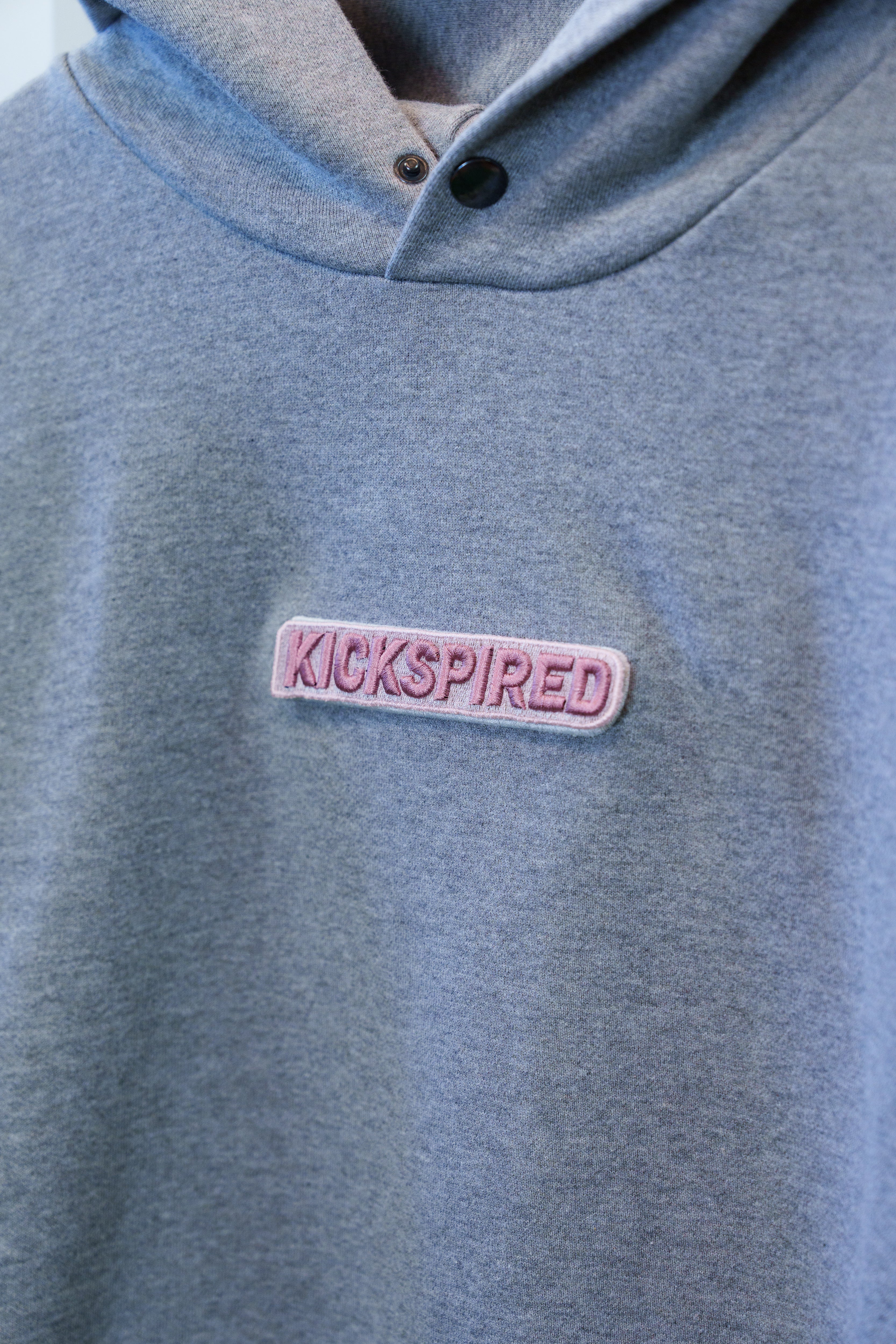 SQUARE BADGE (LIGHT) PINK/ROSE Kickspired