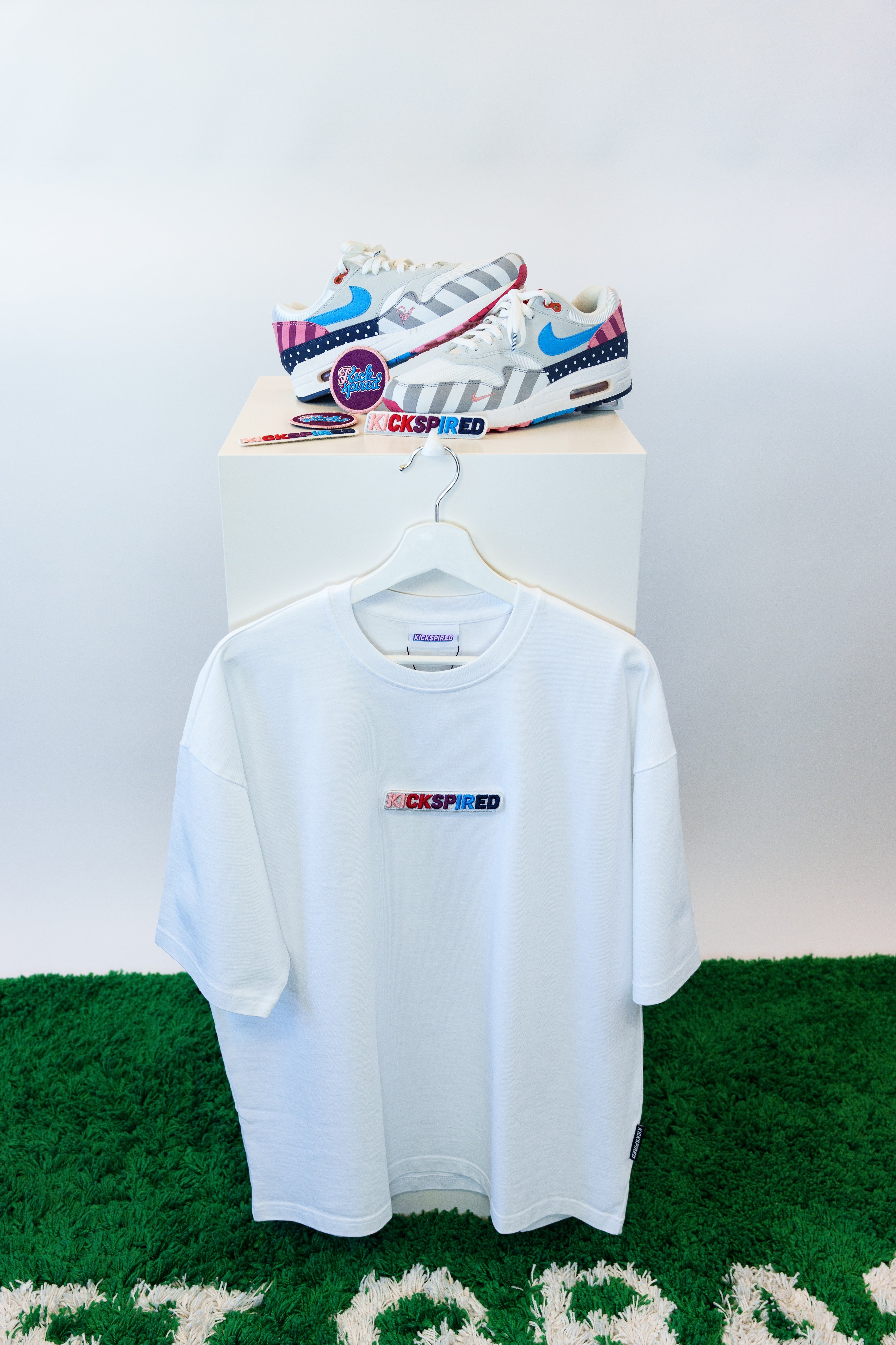 FULL PACK WITH SNEAKERS - PARRA Kickspired