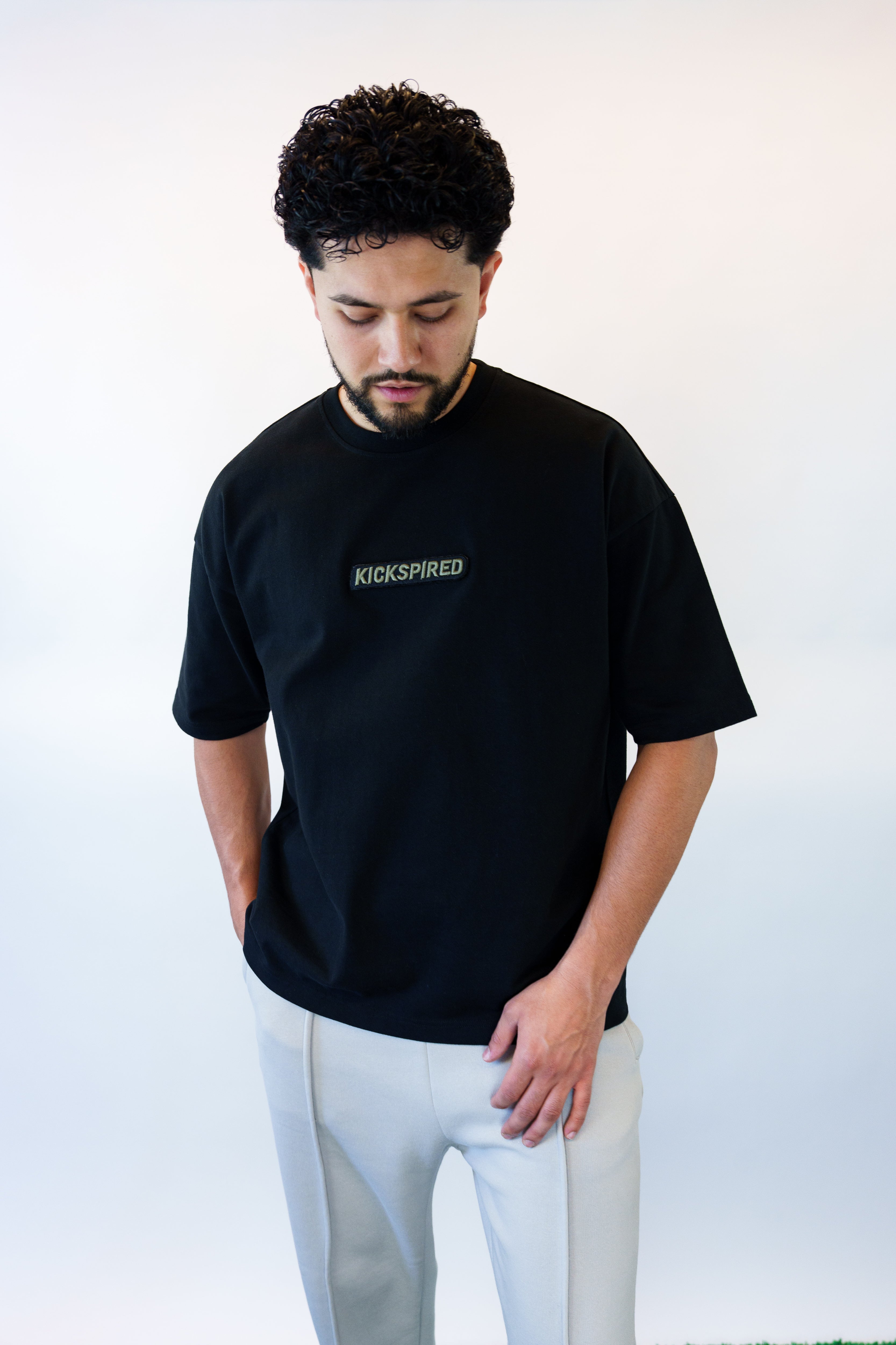 BLACK/OLIVE (J1 MEDIUM OLIVE)