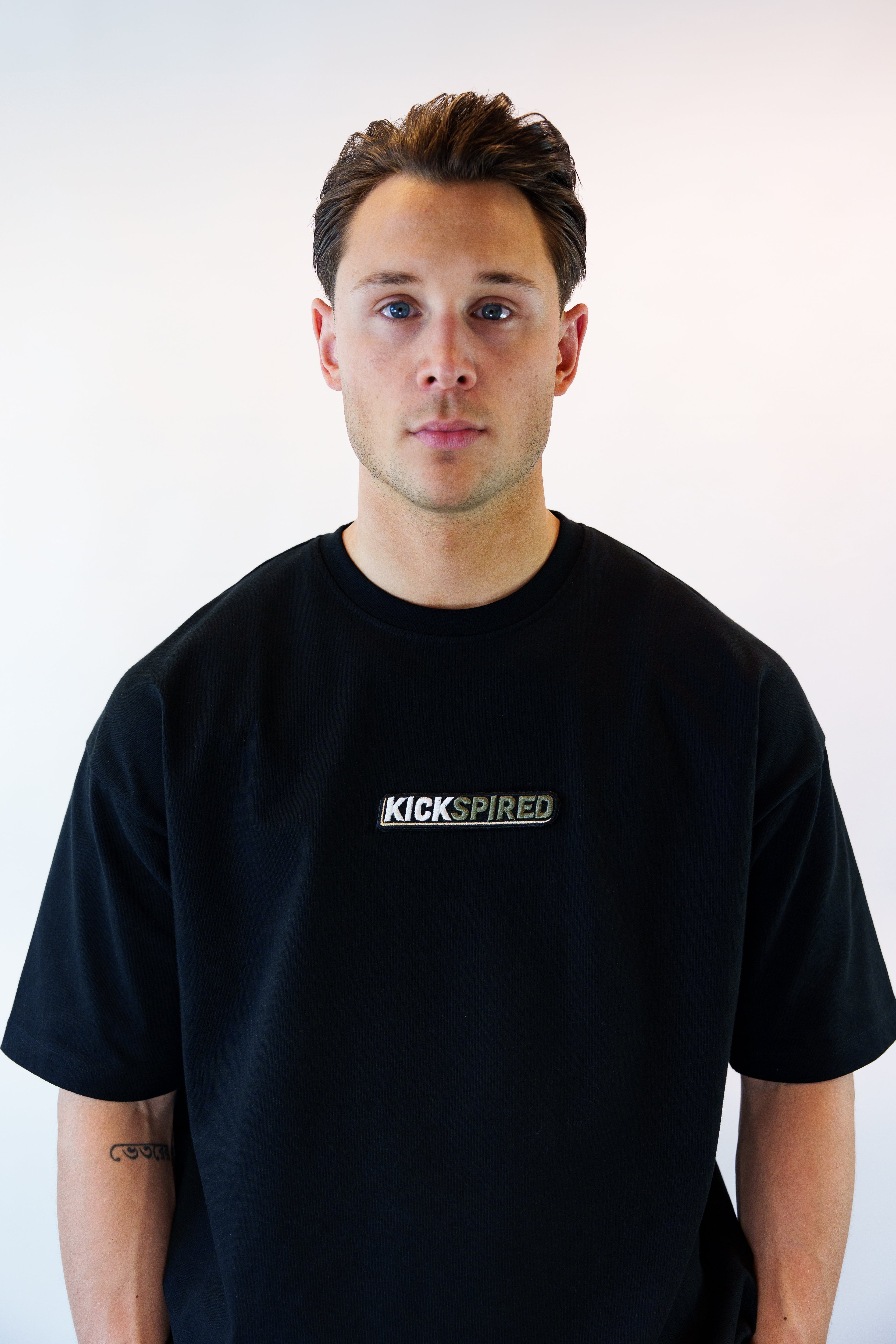 BLACK/OLIVE/WHITE/CREME (J1 MEDIUM OLIVE)