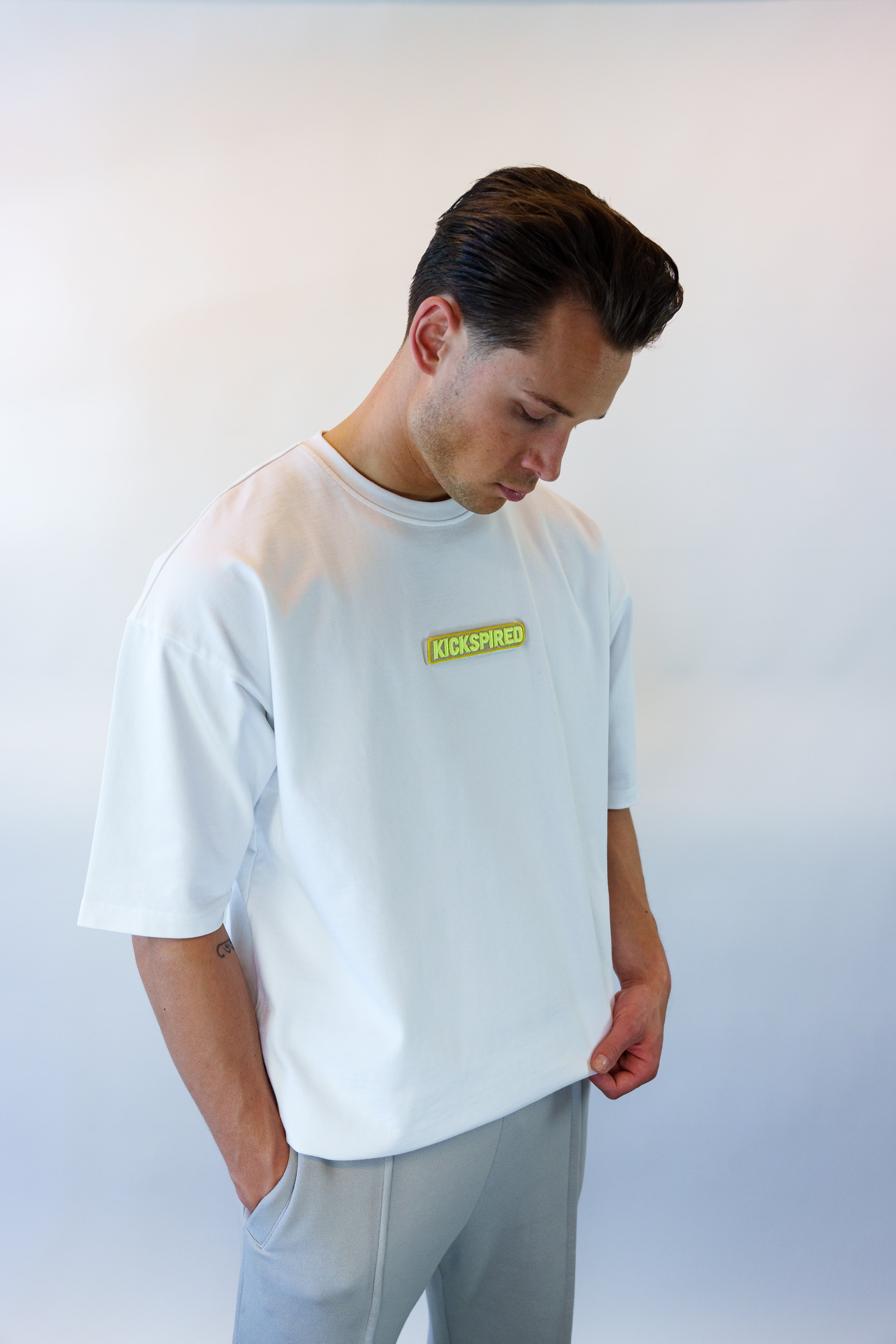 SQUARE BADGE BEIGE/NEON GREEN/YELLOW Kickspired