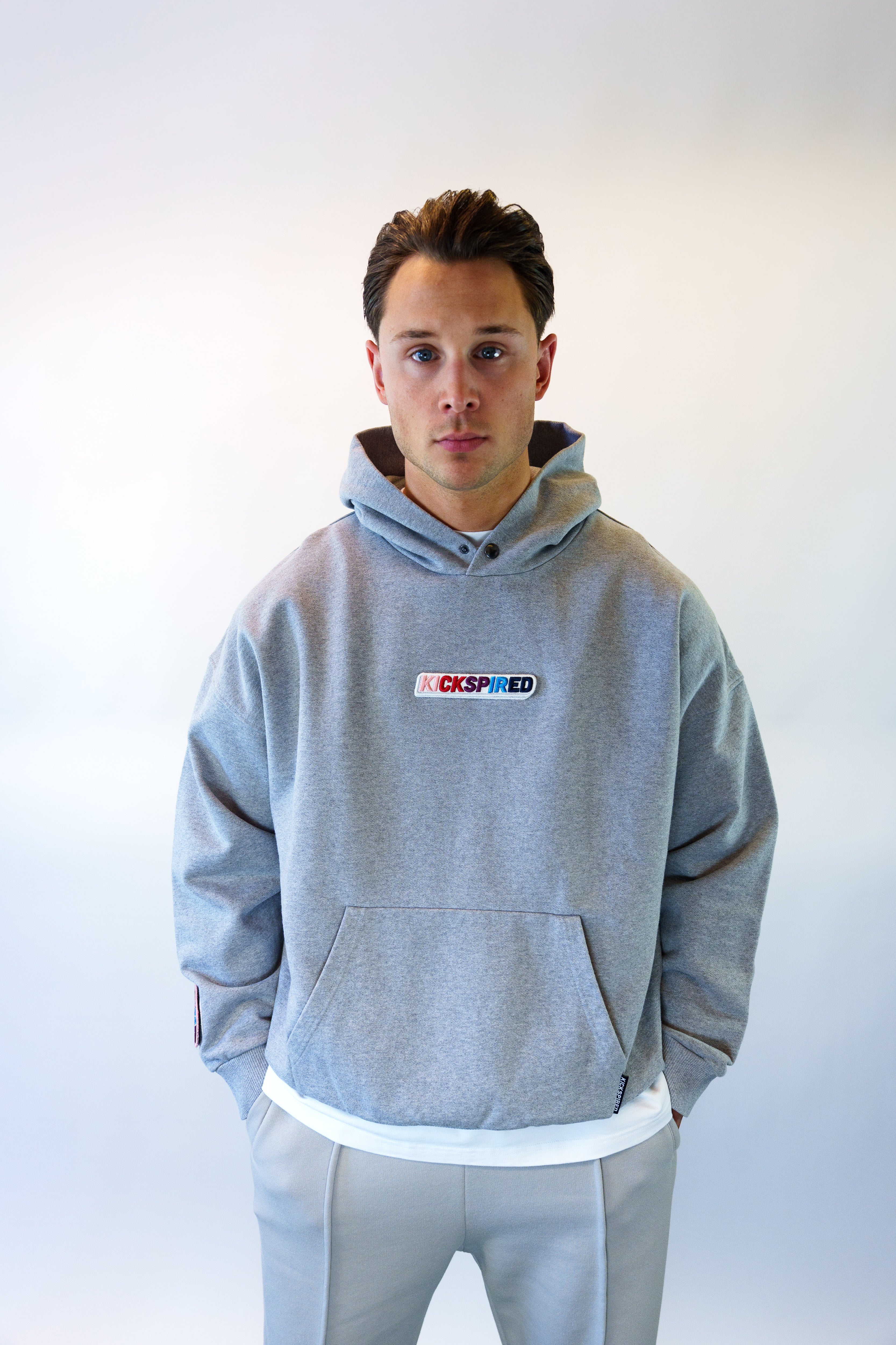 FULL PACK WITH SNEAKERS - PARRA Kickspired