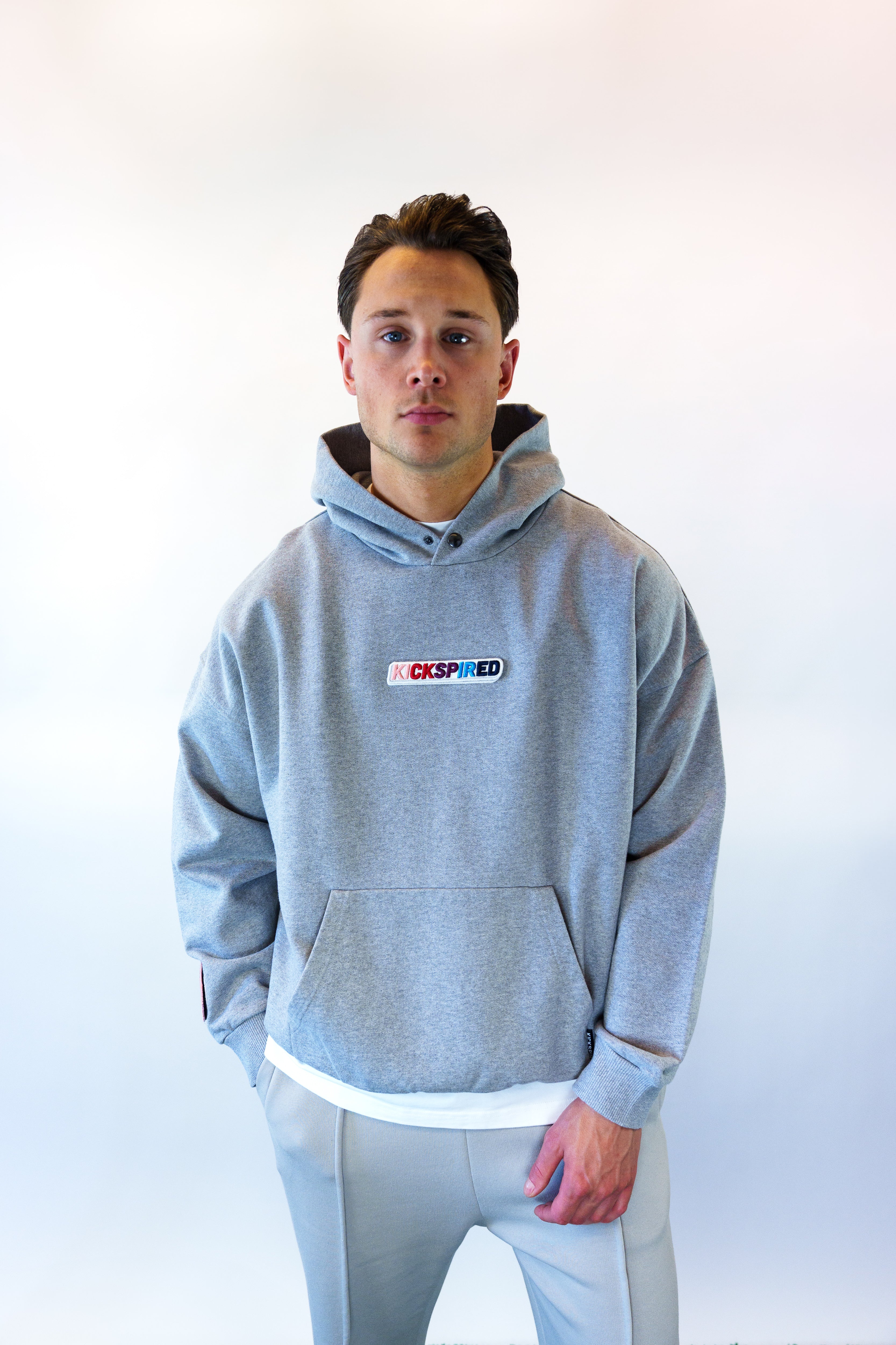 FULL PACK WITH SNEAKERS - PARRA Kickspired