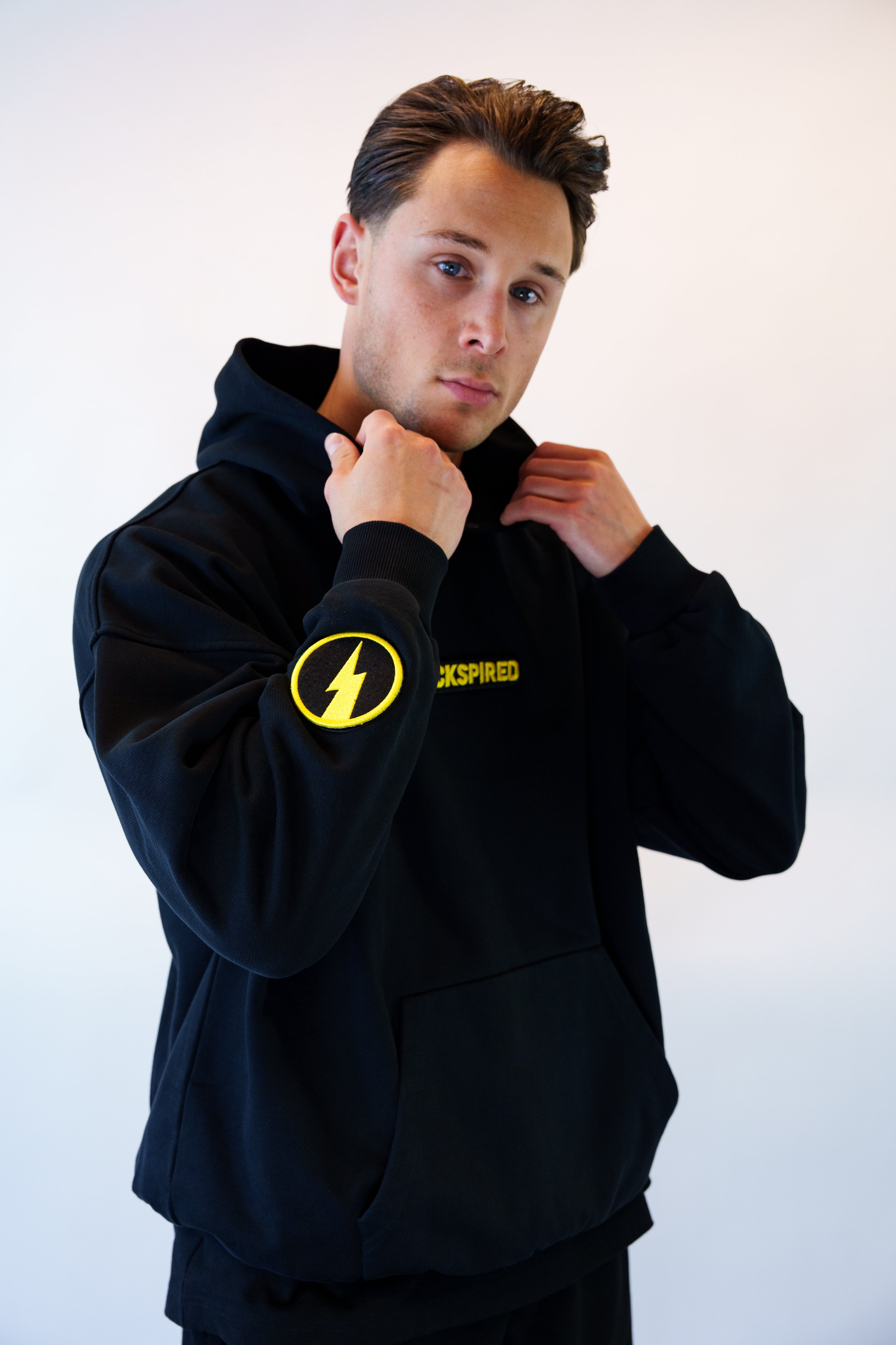 FULL PACK - BLACK/YELLOW Kickspired