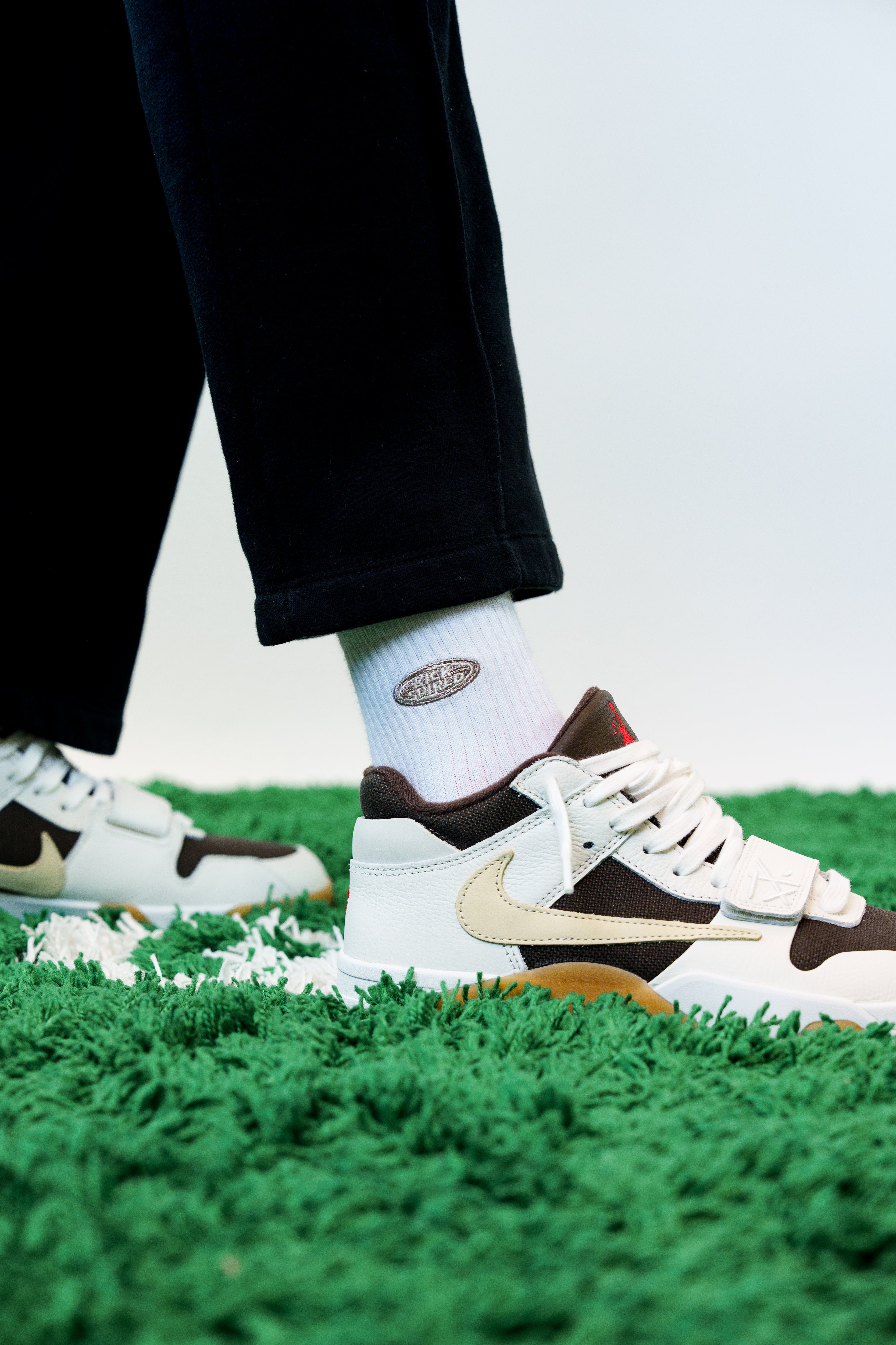 SOCKS WHITE/LIGHT BROWN/CREME Kickspired