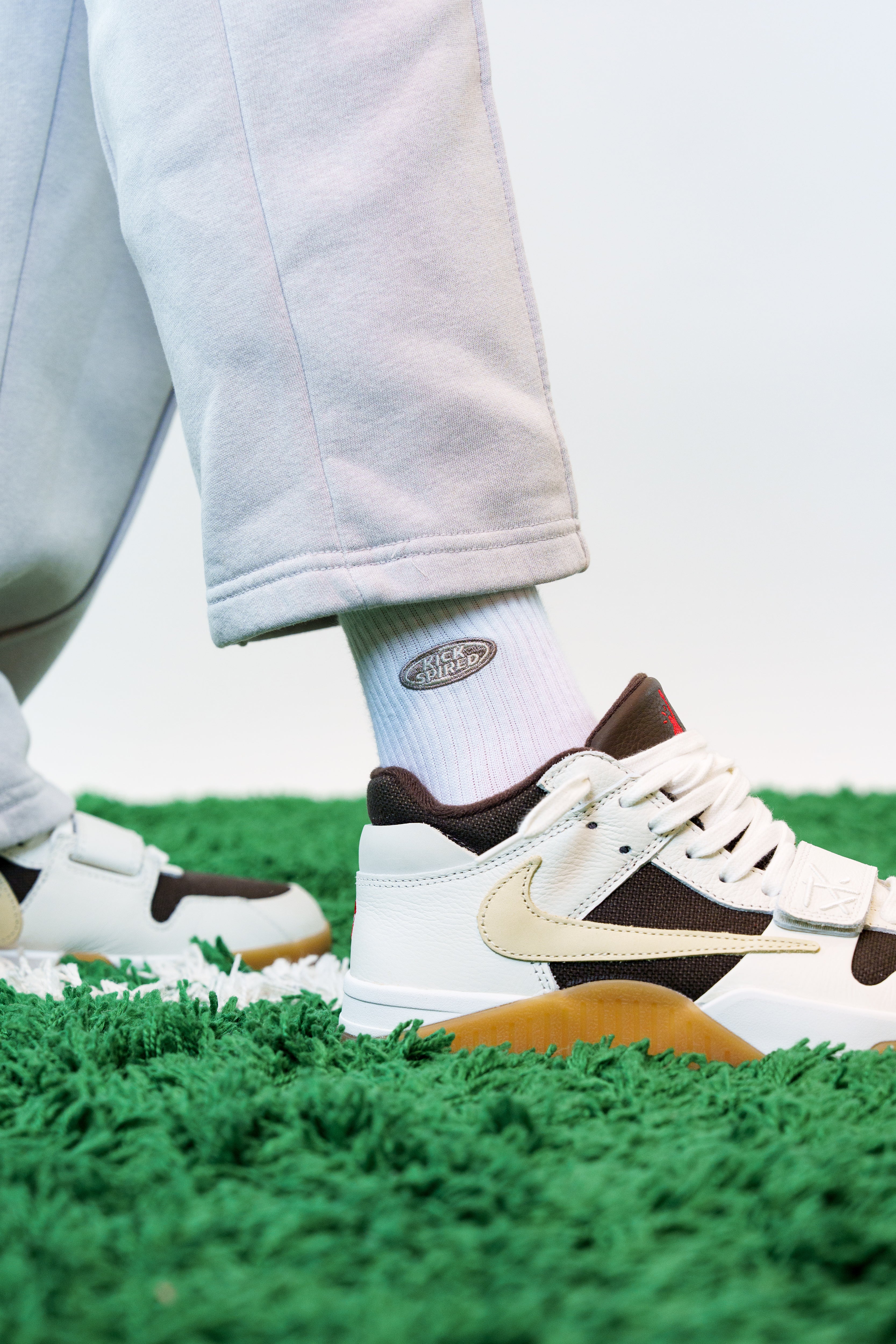 SOCKS WHITE/LIGHT BROWN/CREME Kickspired