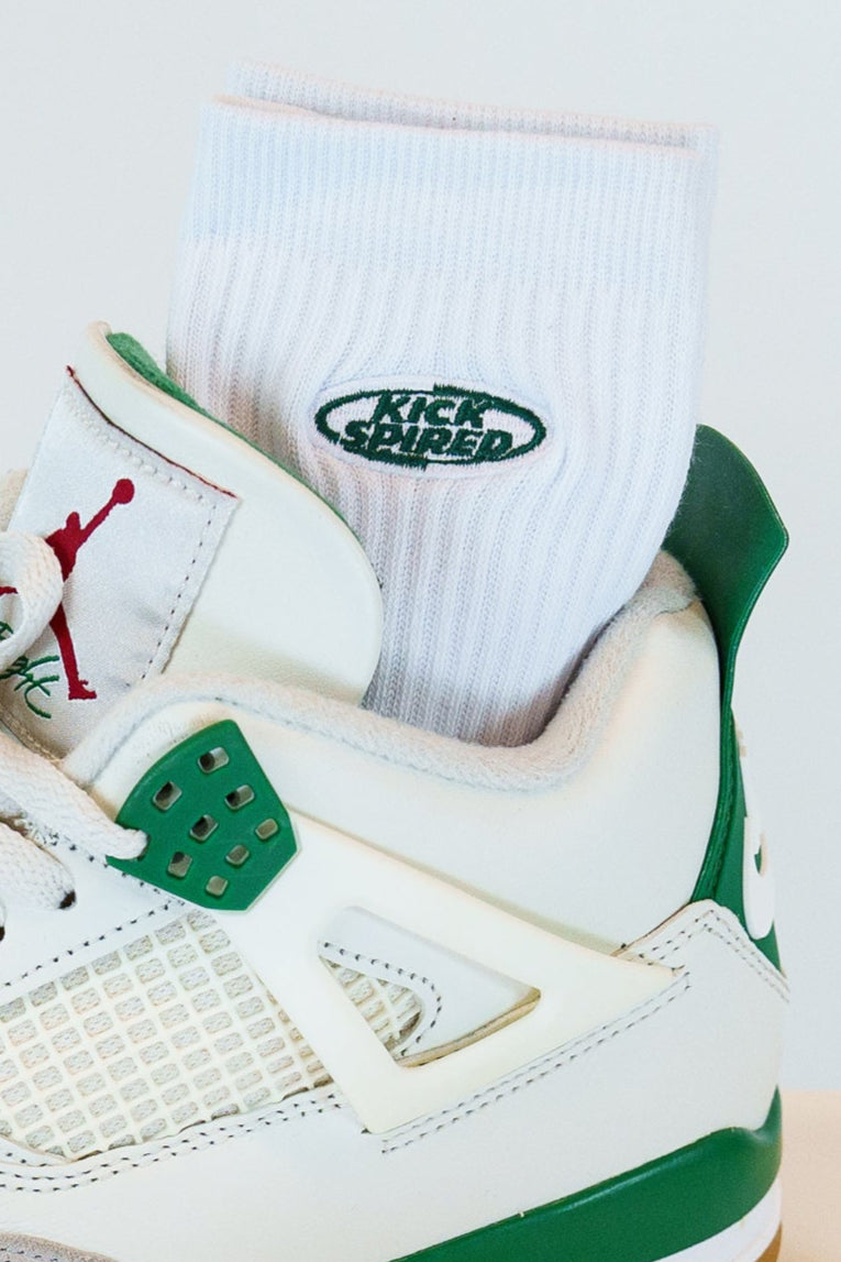 SOCKS WHITE/GREEN/GREY Kickspired